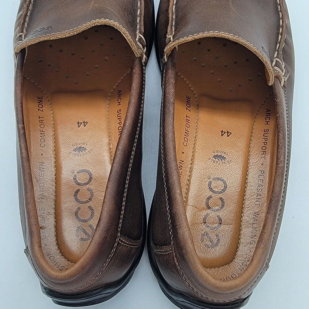 ECCO Classic Moc 2.0 Driving Loafer Mens 44 Vegtable Tanned Leather Boat Shoe